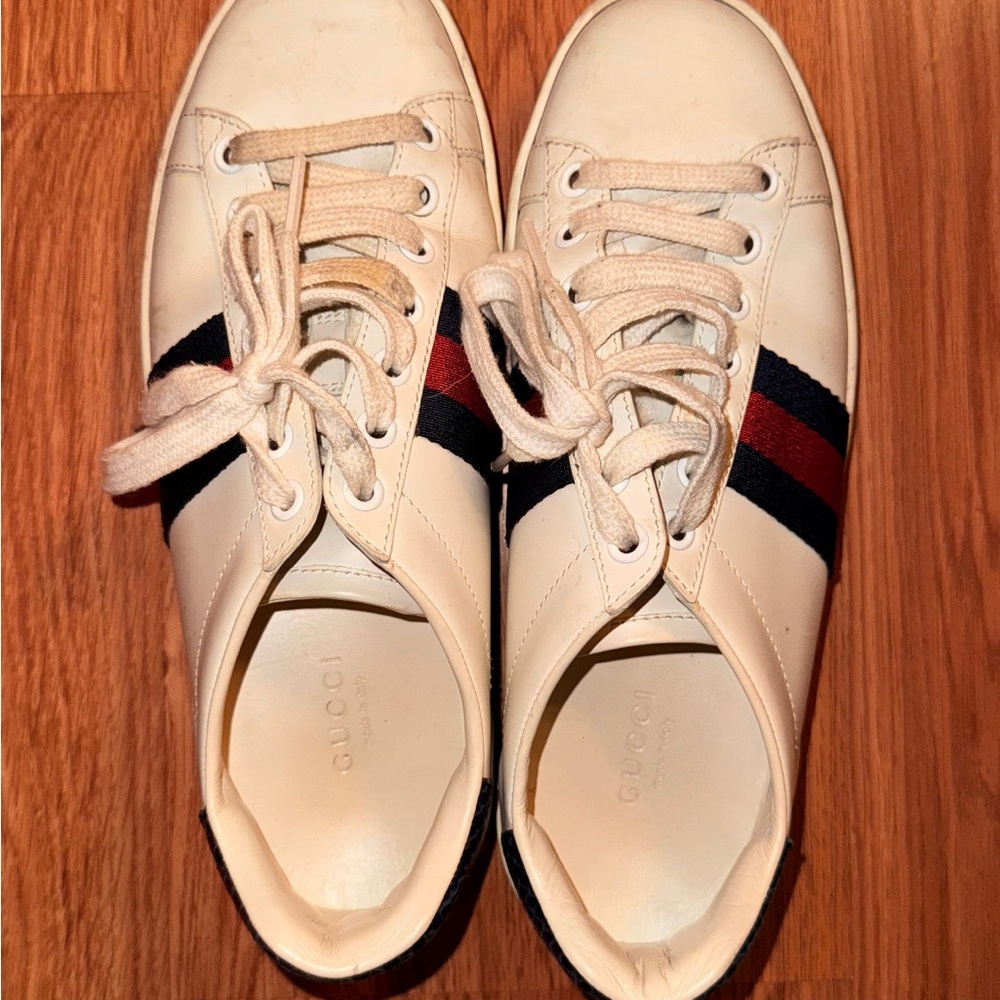 Gucci Cream Sneakers with Red and Black Stripes